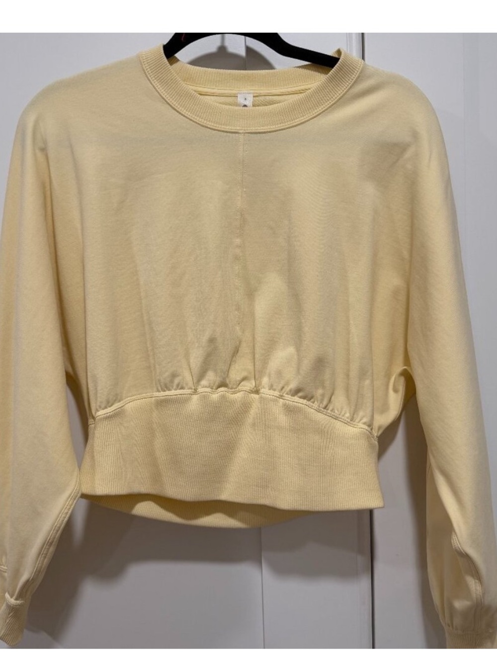 Lululemon Buttercream Cropped Sweatshirt 💛 🧈 ✨